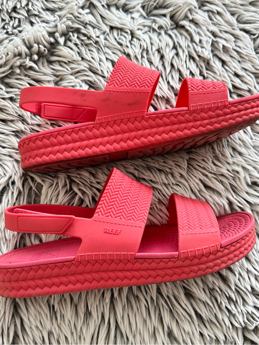 REEF Women’s Coral Red Dual-Strap Slide Sandals with Heel Strap - Picture 4 of 7